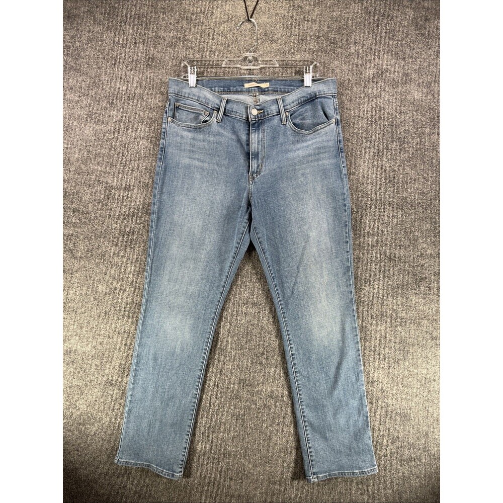 Levi’s Women’s 414 Slimming Straight Jeans 33x32 Light Wash Mid Rise